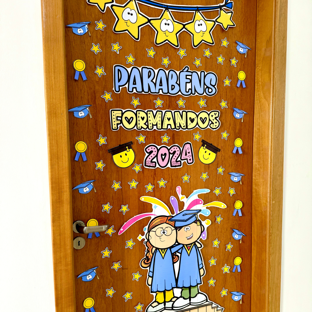 🎓 Decoração de Porta: Tema “Formandos 2024” 🎉