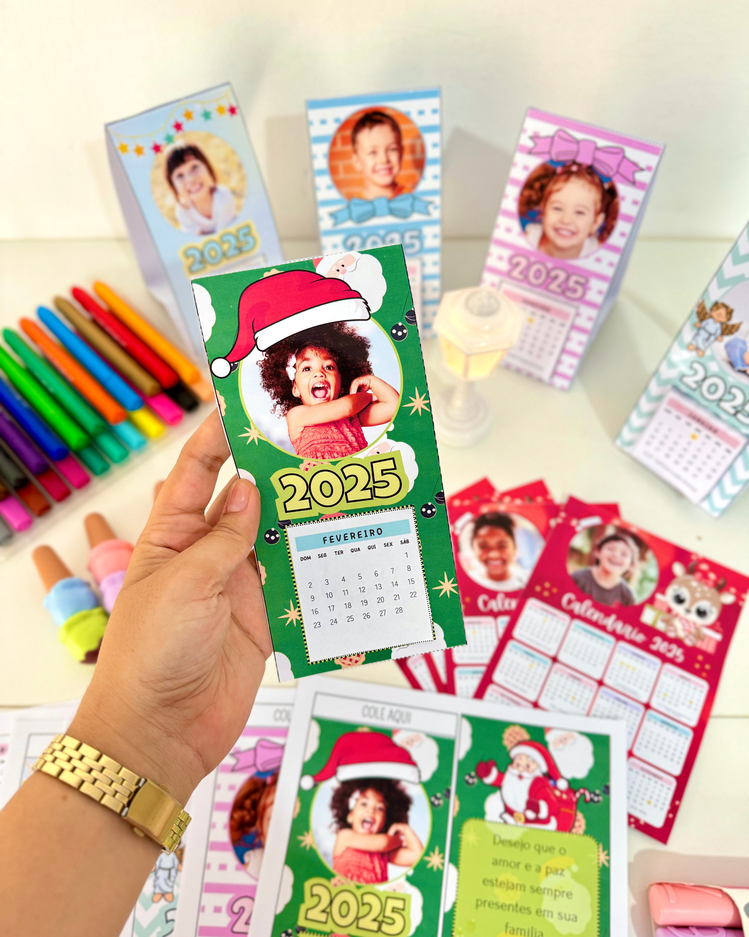 📅 Calendários de Mesa 2025 Personalizáveis - Imagem 2